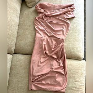 Pale pink fitted cocktail dress